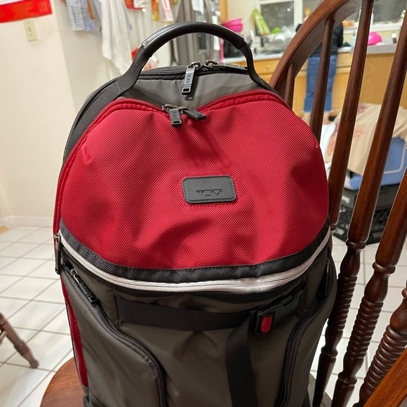 Tui backpack - Picture 9 of 10